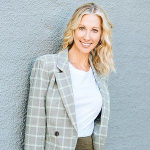 Meet your Posher, Pam